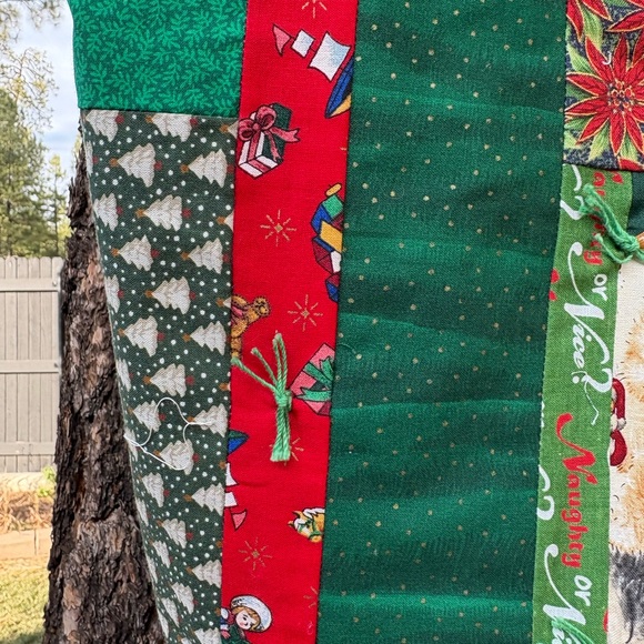 Vintage Festive Kitty  Green Women’s Vest - Picture 8 of 9